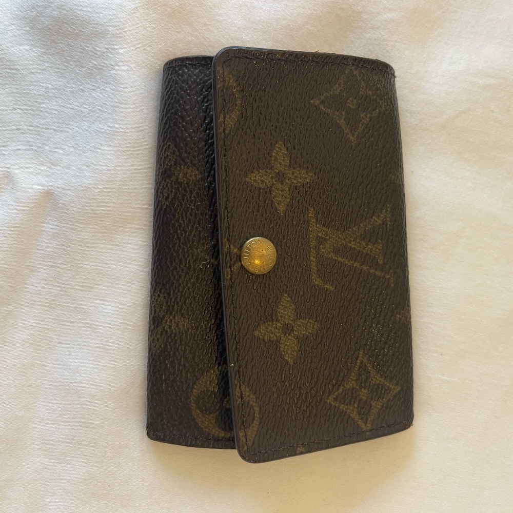 Louis Vuitton Monogram Canvas Key & Card Holder Brown